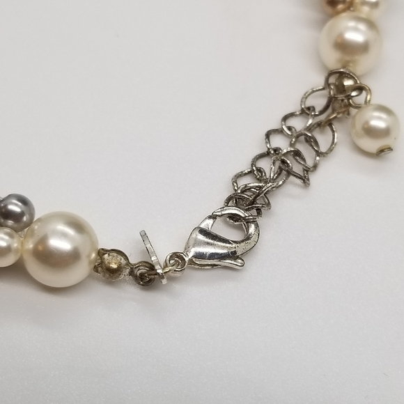 Roman twisted faux pearl necklace white silver gold - Picture 3 of 3